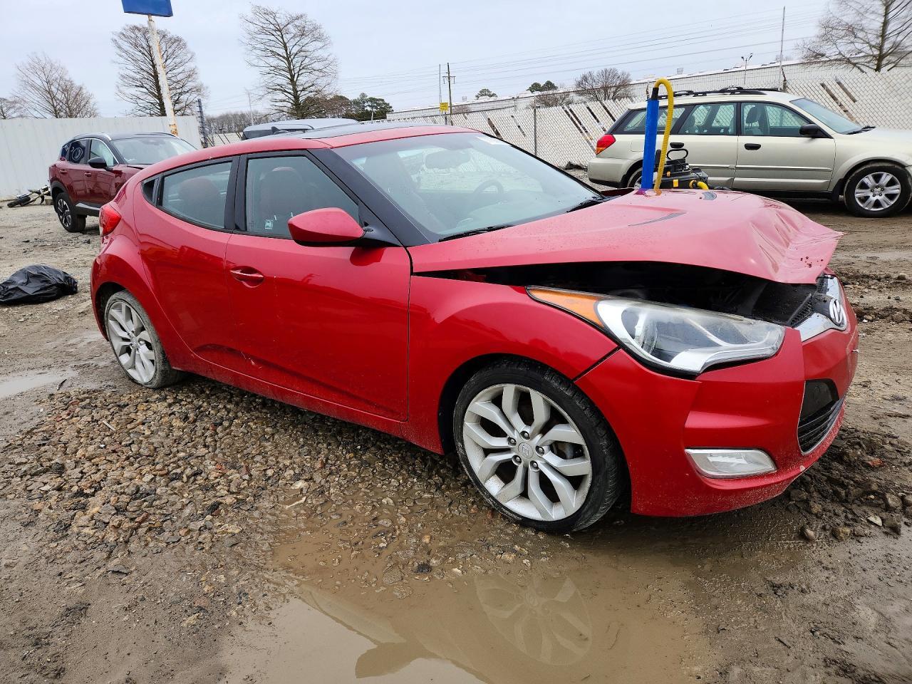 2013 HYUNDAI VELOSTER