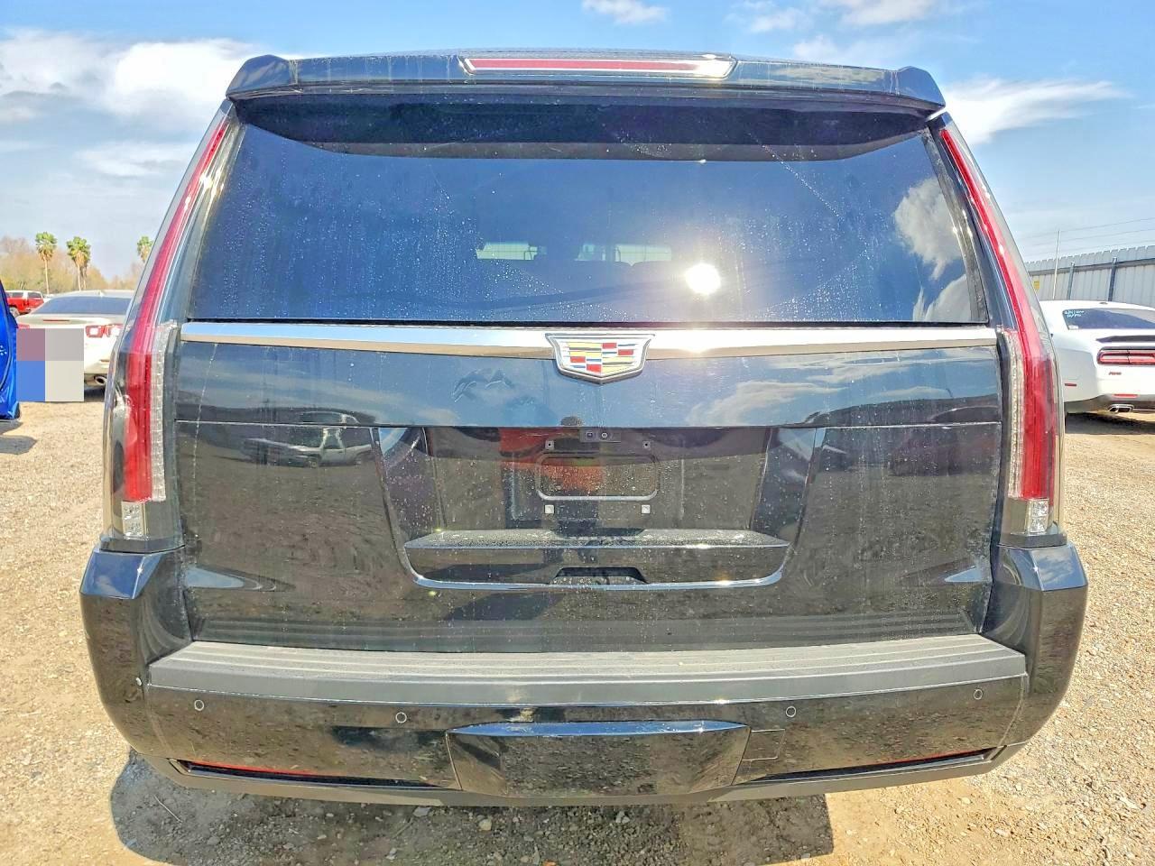 2019 CADILLAC Escalade ESV