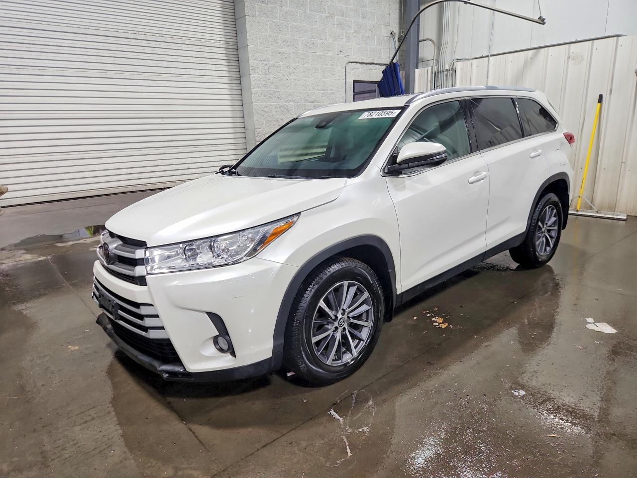 2019 TOYOTA HIGHLANDER