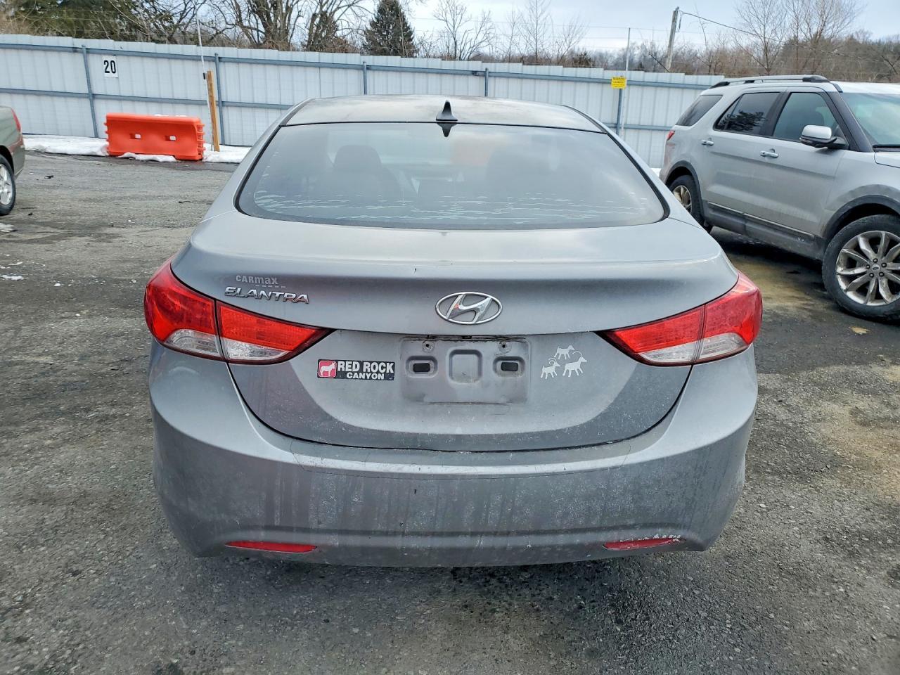 2011 HYUNDAI ELANTRA