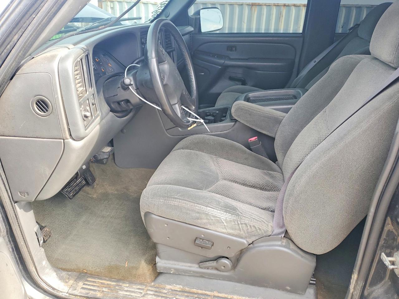 2004 CHEVROLET Silverado 2500