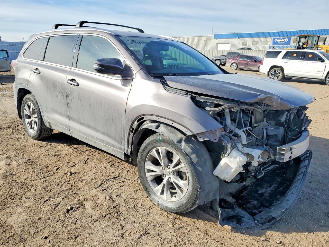 2015 TOYOTA HIGHLANDER