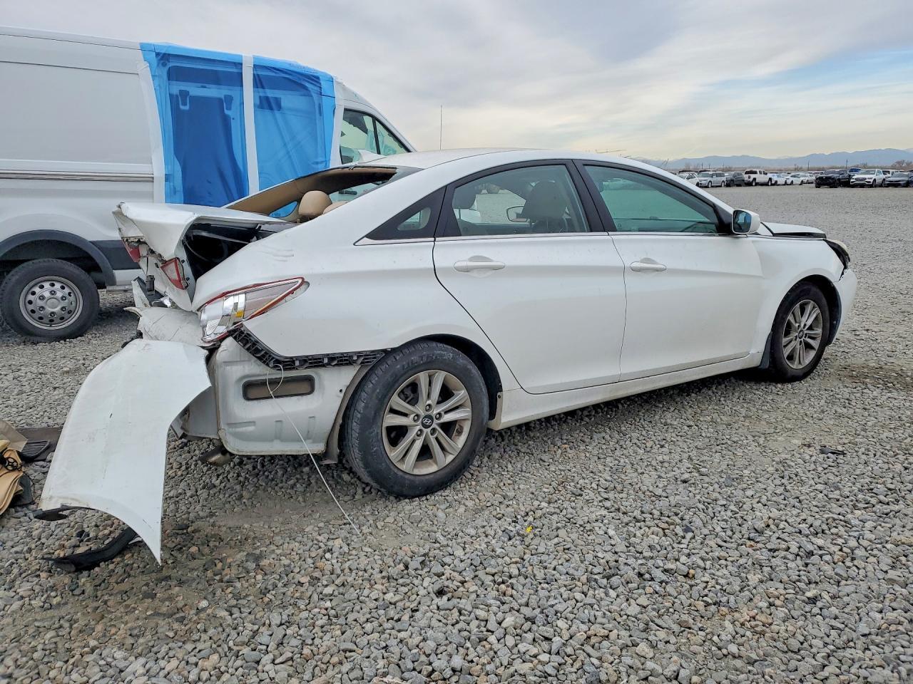 2013 HYUNDAI SONATA
