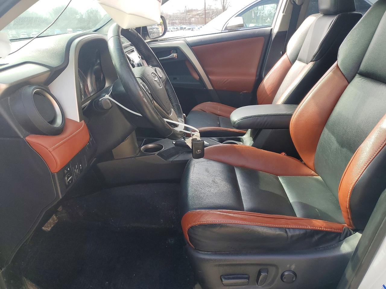 2014 TOYOTA RAV4