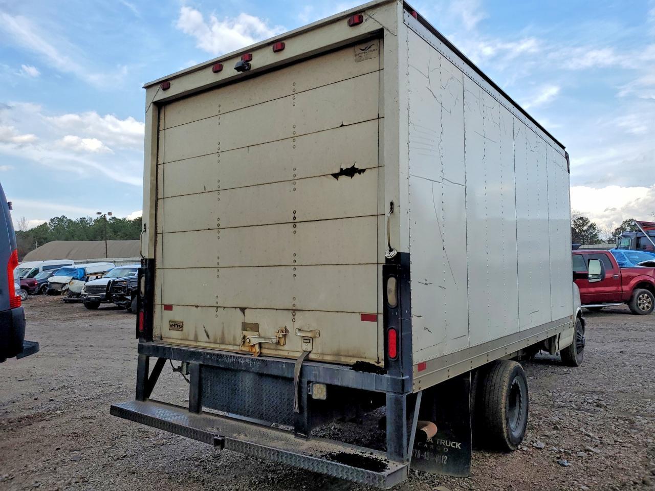 2012 CHEVROLET Express 3500
