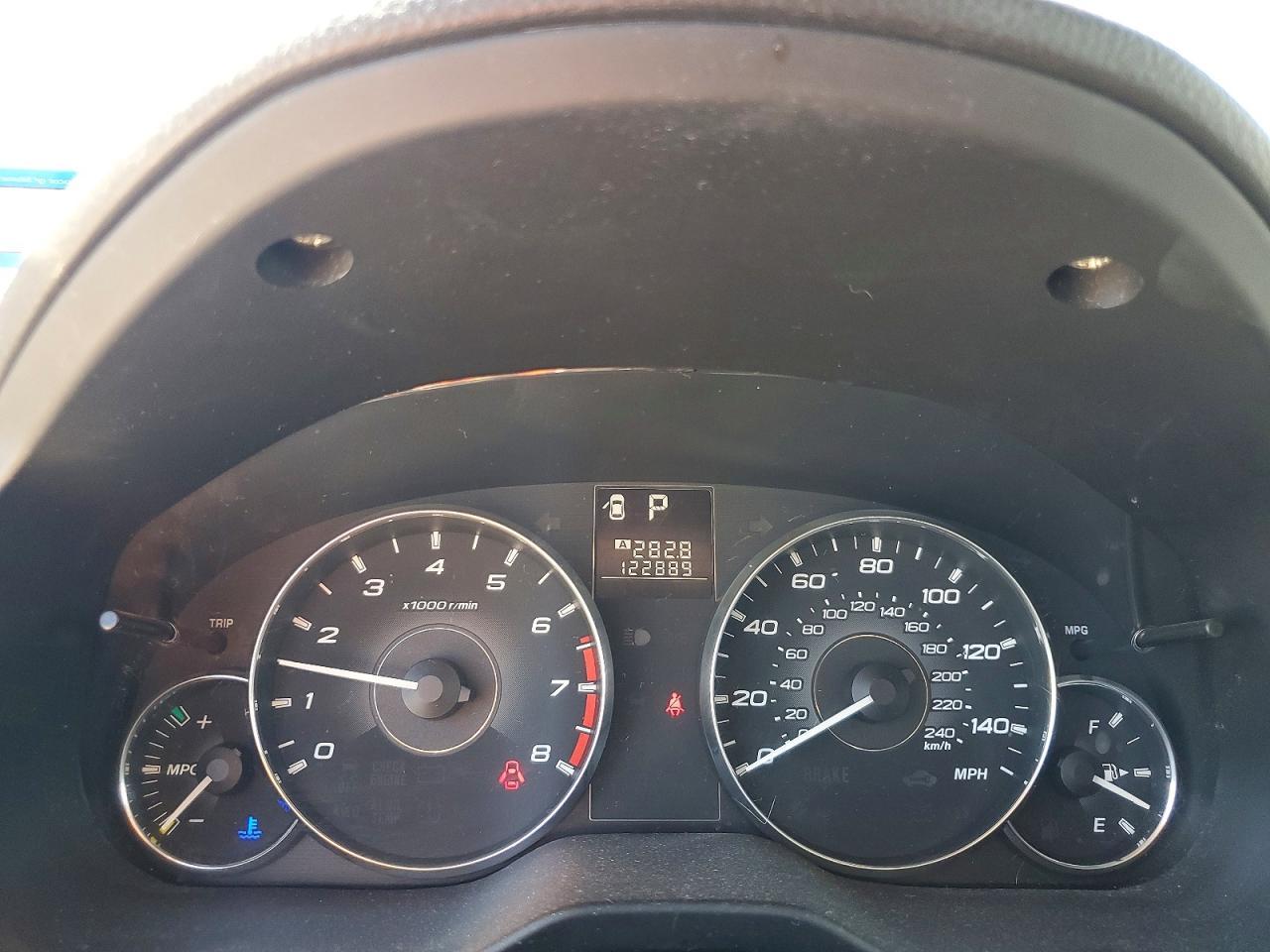 2011 SUBARU Legacy