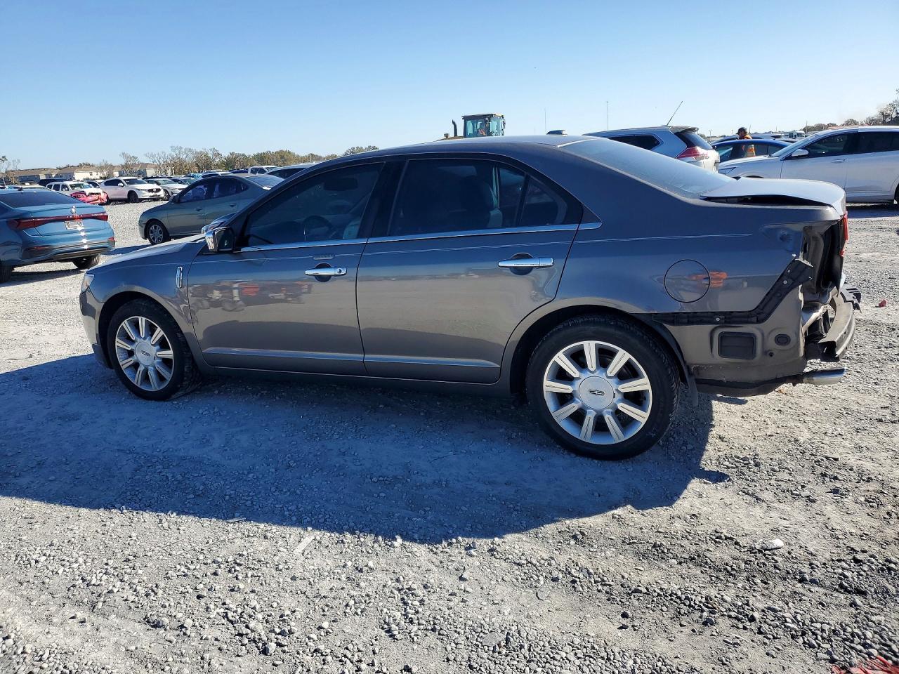 2010 LINCOLN MKZ