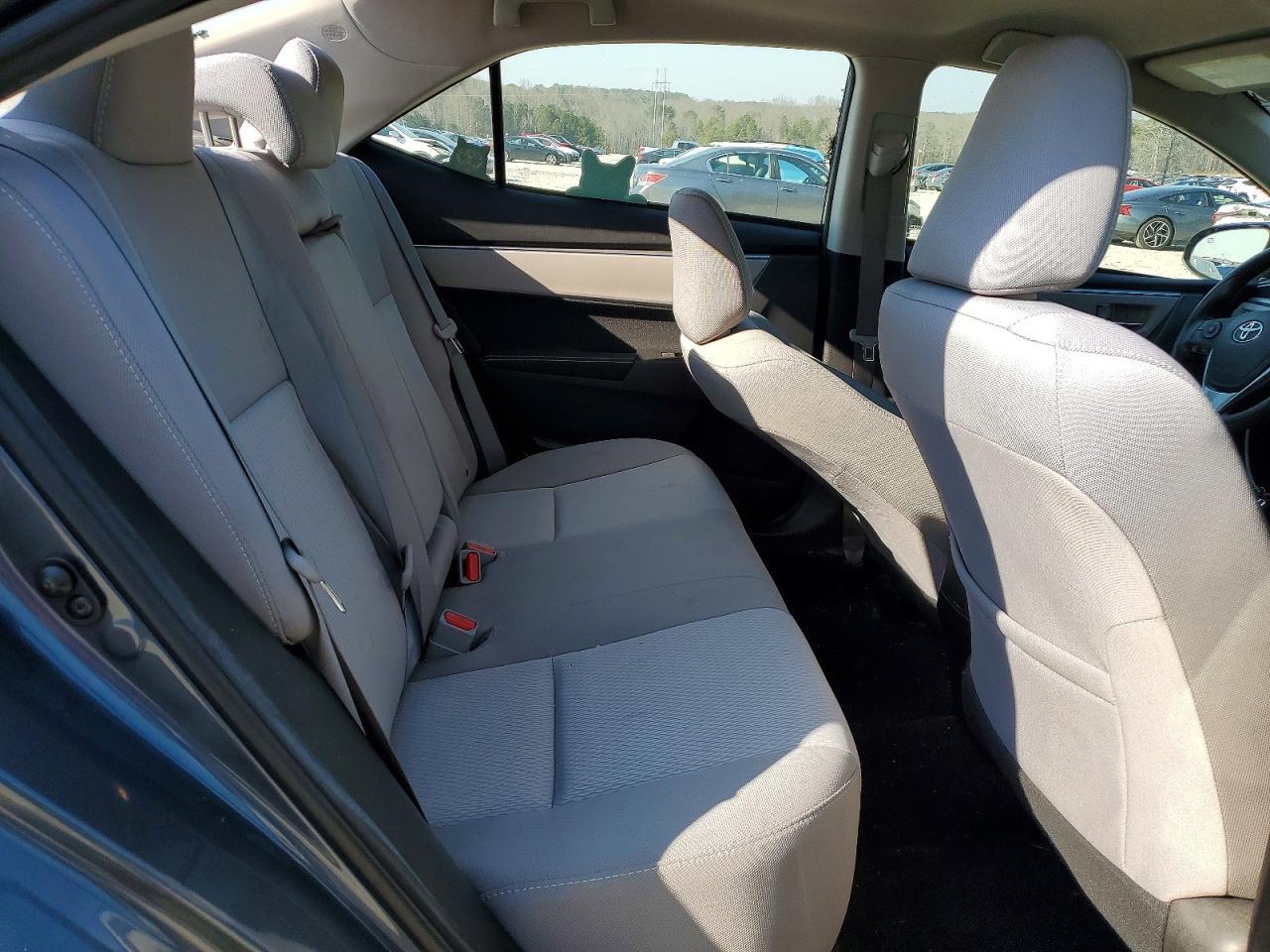 2016 TOYOTA COROLLA