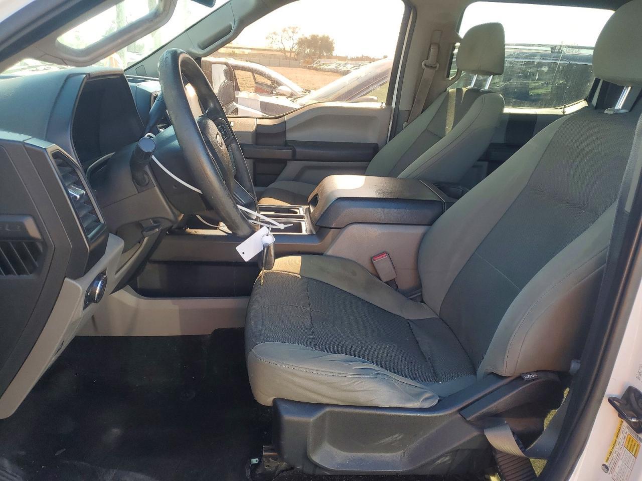 2015 FORD F-150