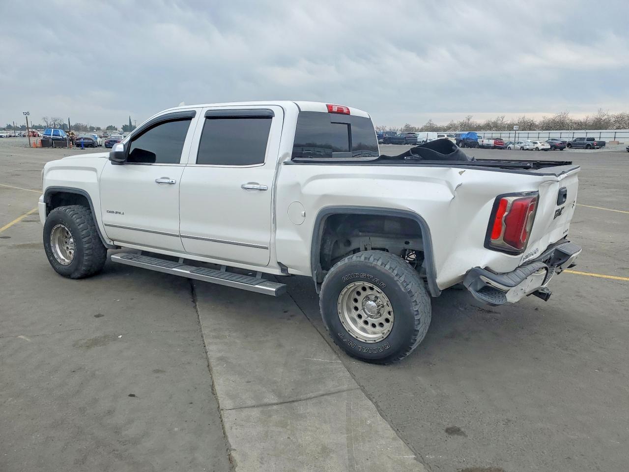2017 GMC Sierra
