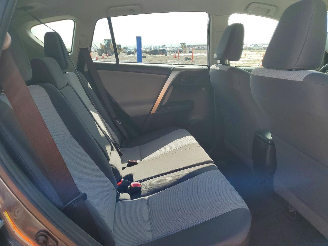2014 TOYOTA RAV4