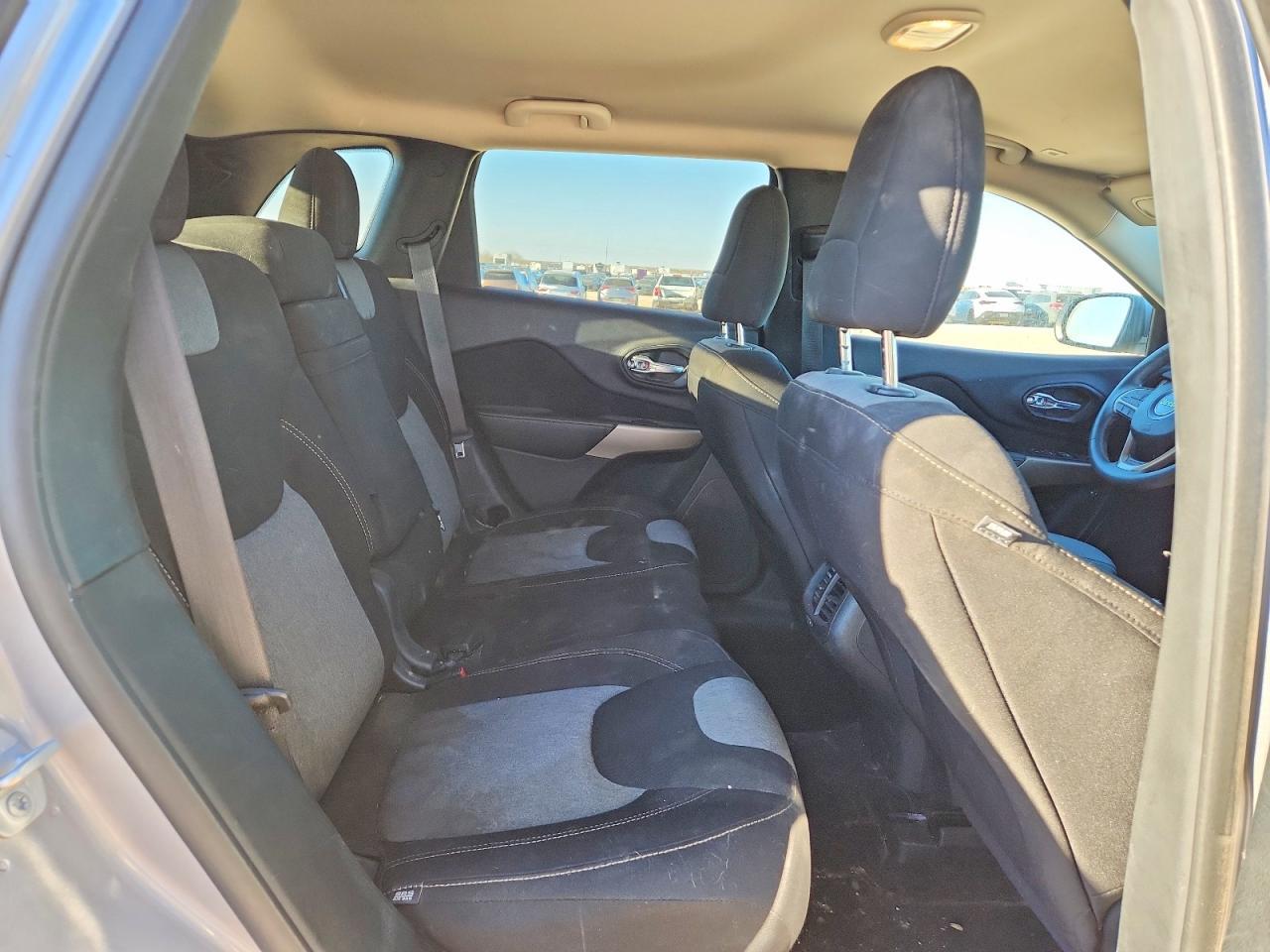 2018 JEEP CHEROKEE