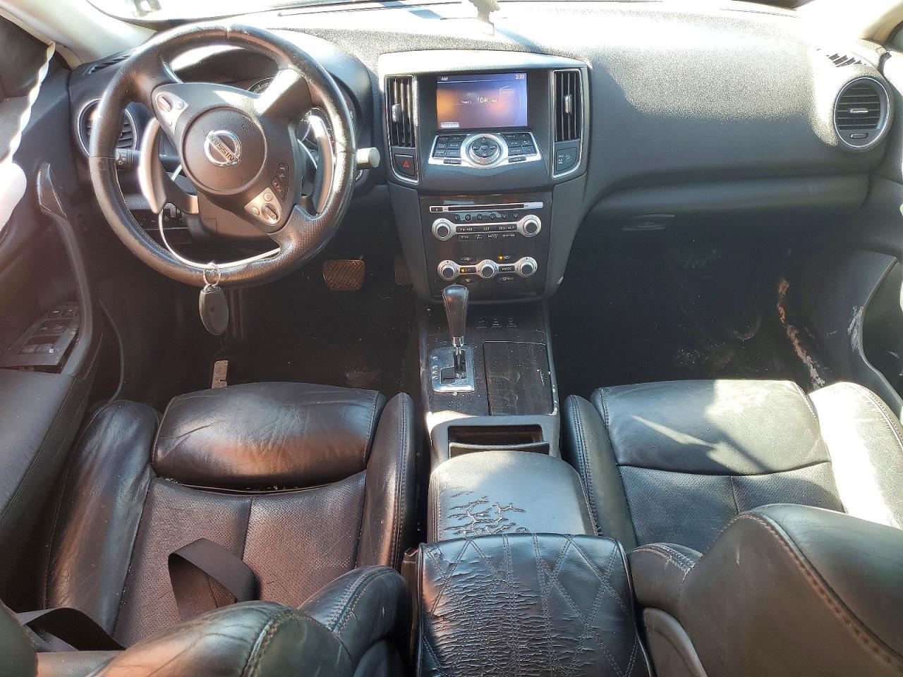 2013 NISSAN Maxima
