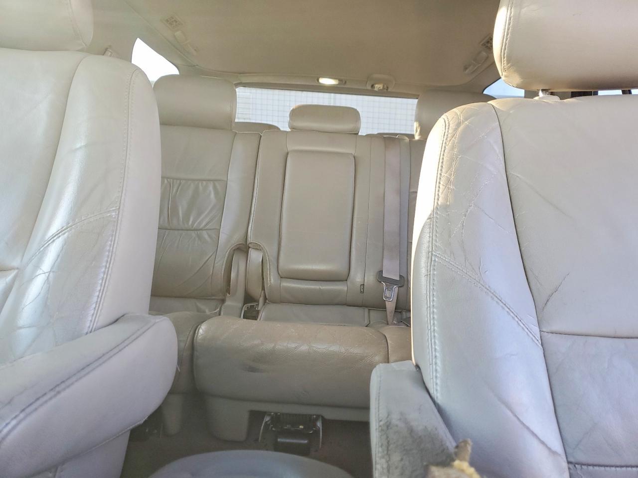 2002 TOYOTA Sequoia