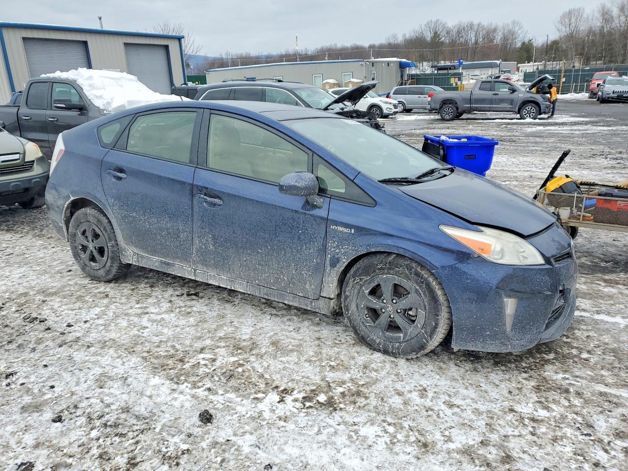 2015 TOYOTA PRIUS