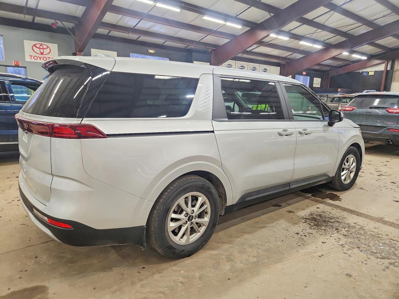 2022 KIA Carnival