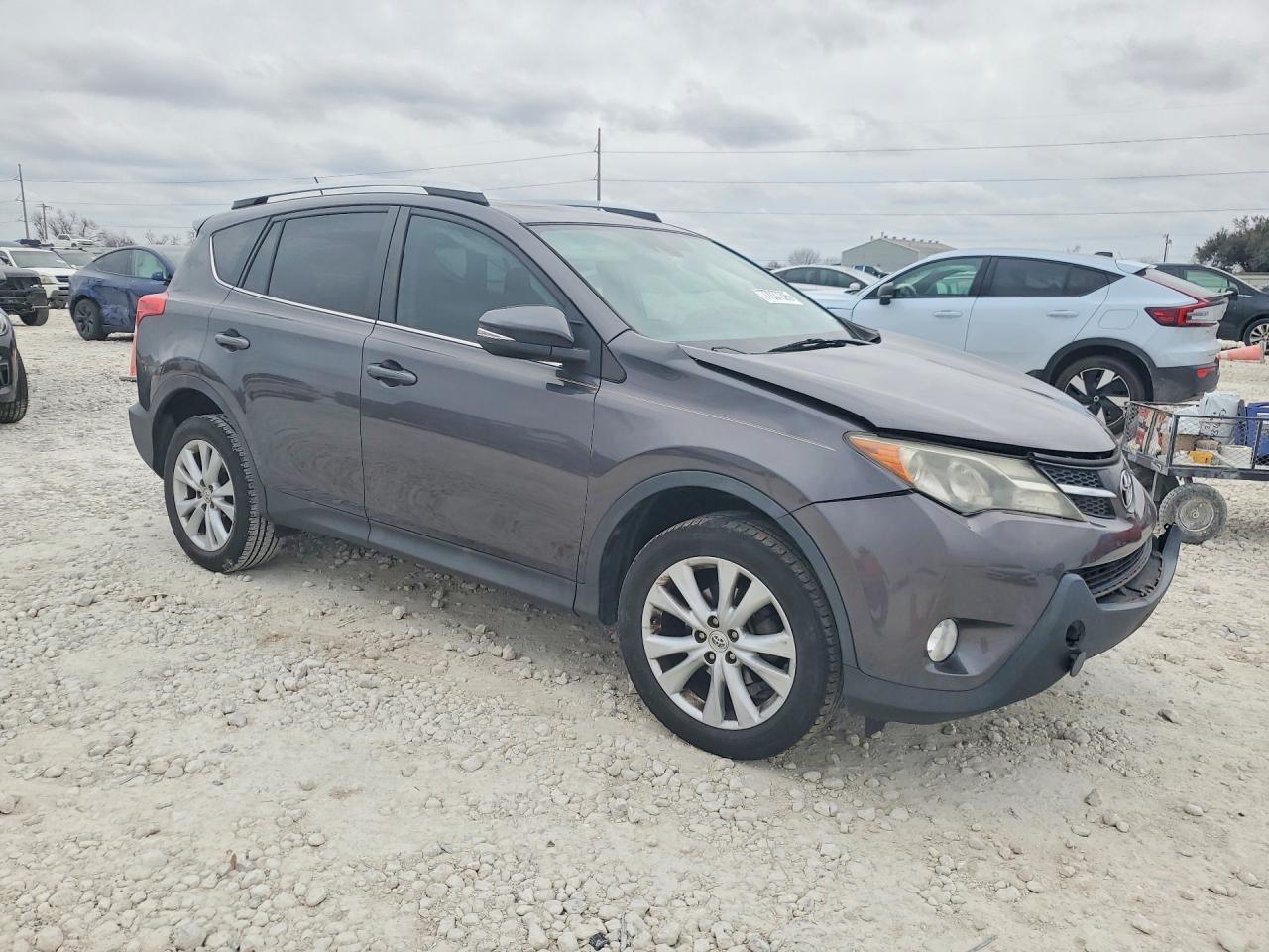 2015 TOYOTA RAV4