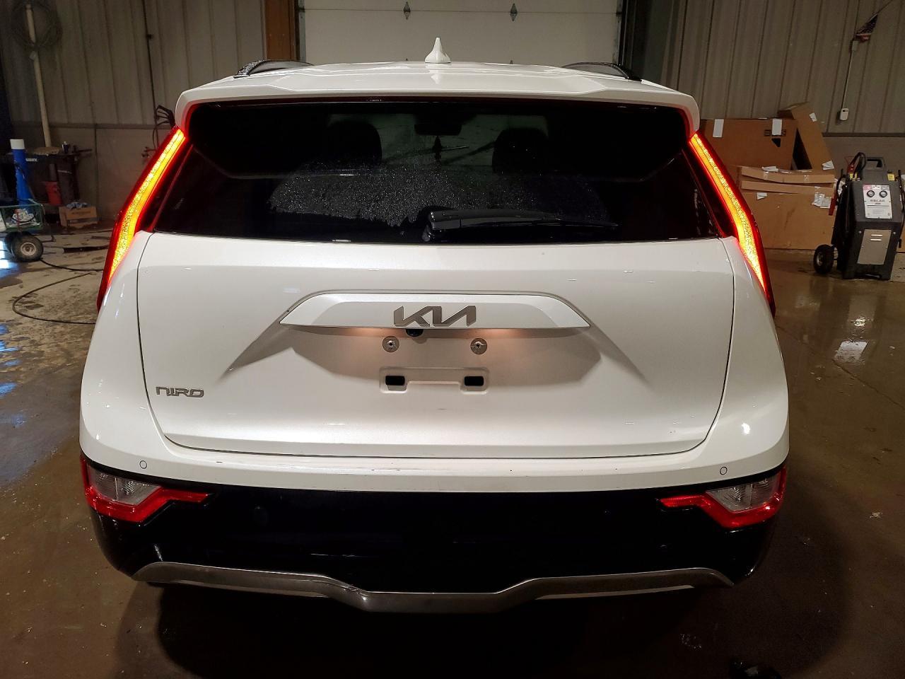 2023 KIA Niro