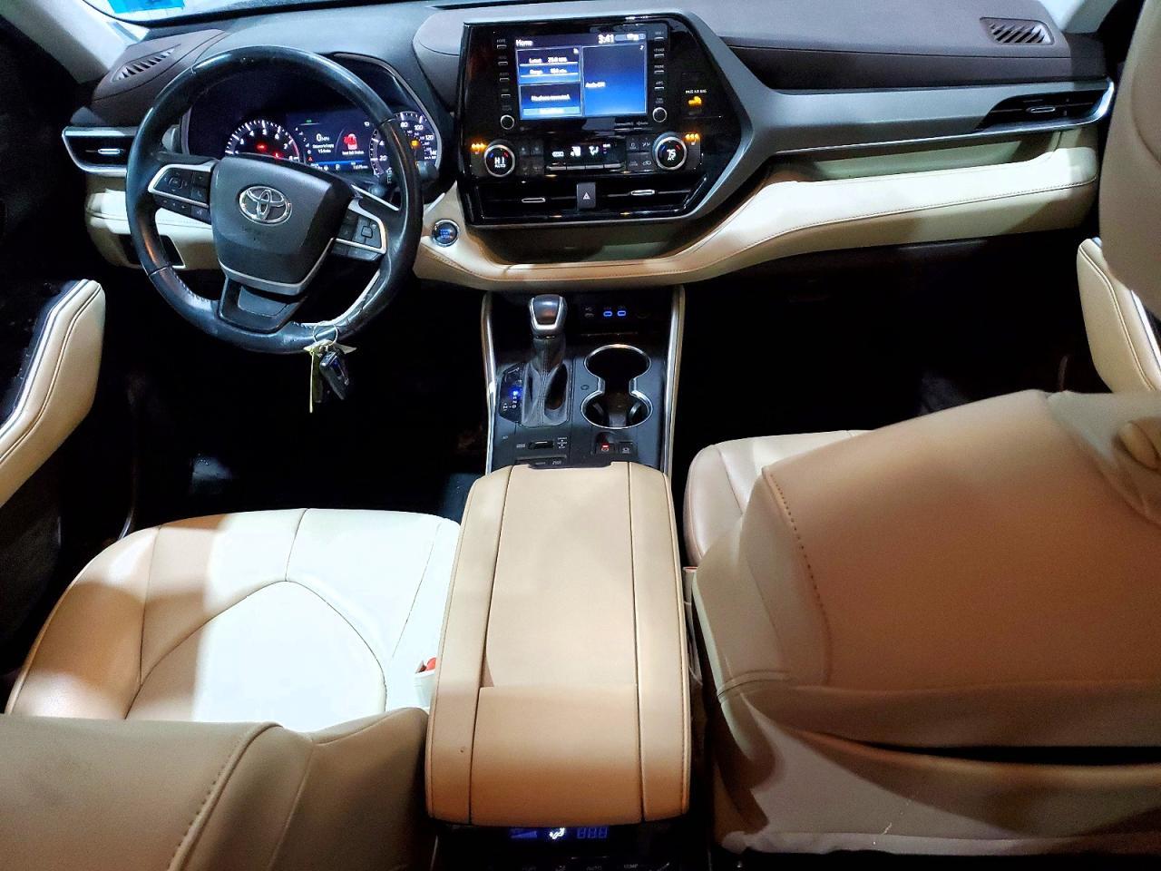2022 TOYOTA HIGHLANDER