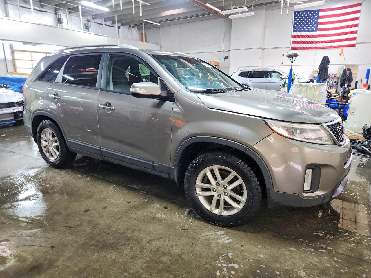 2015 KIA SORENTO