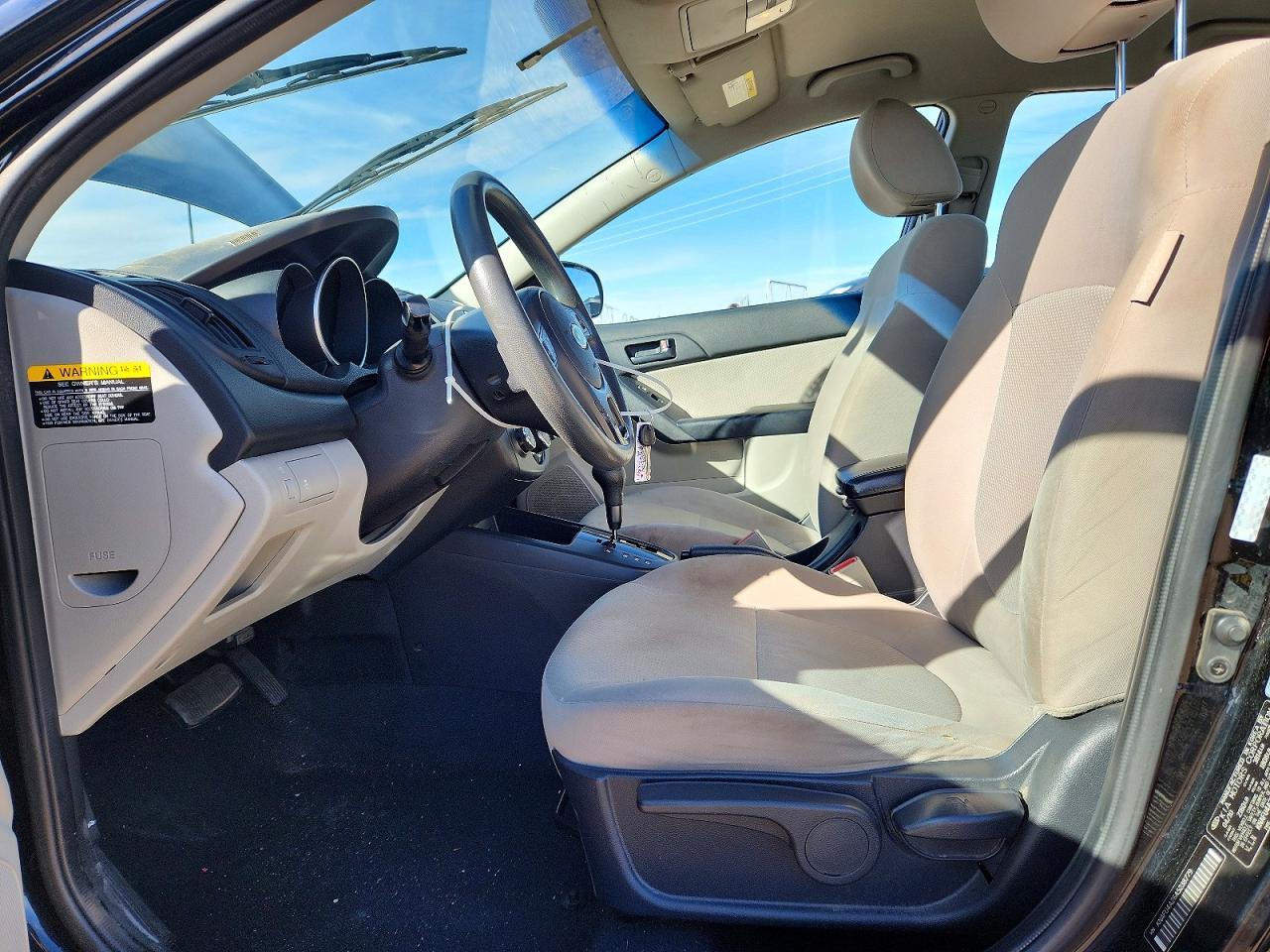 2010 KIA FORTE