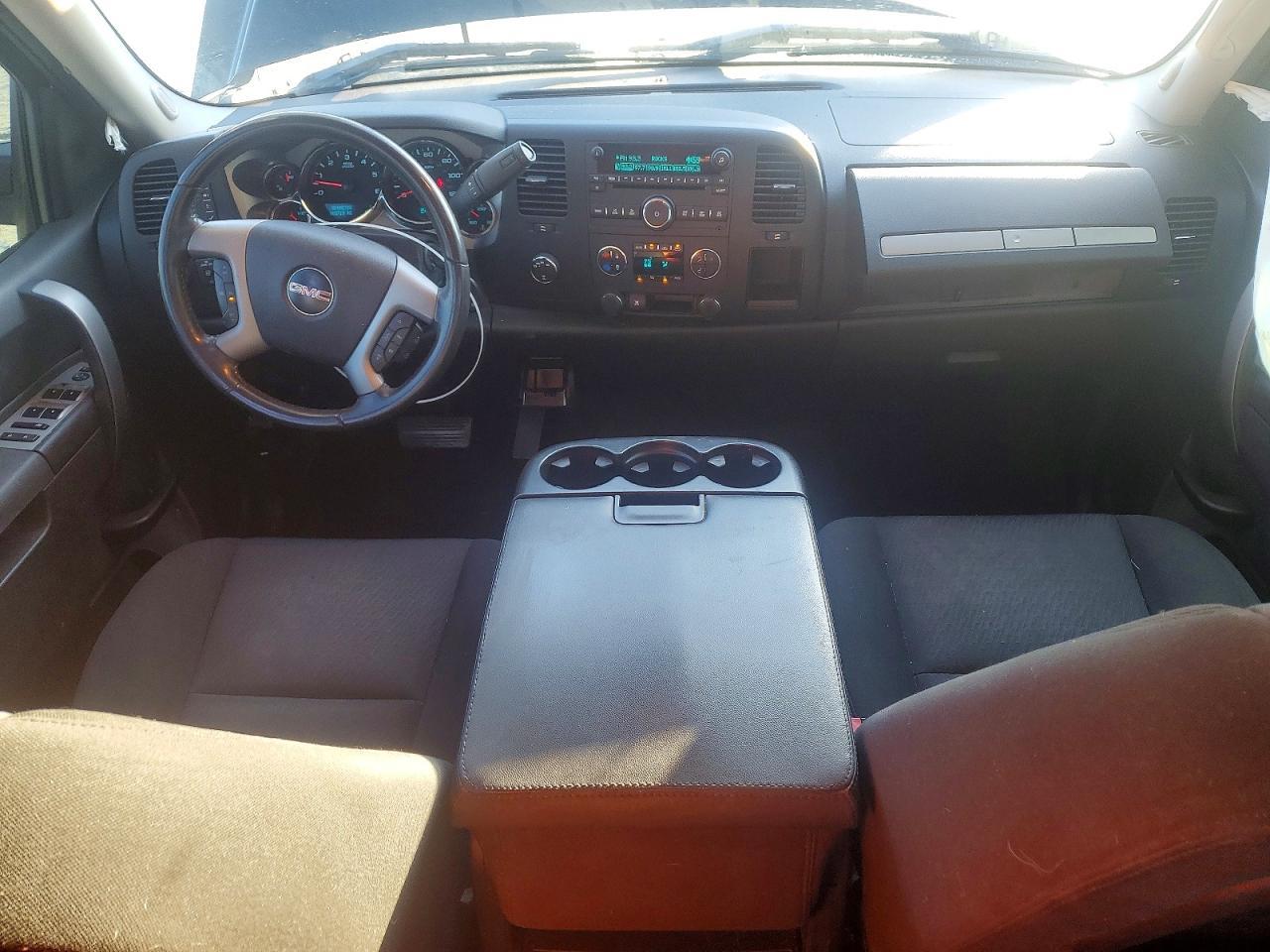 2010 GMC Sierra