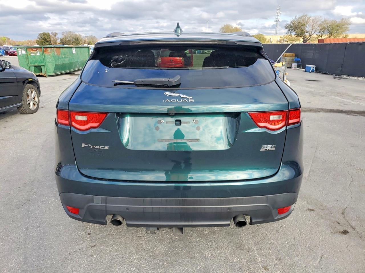 2018 JAGUAR F-Pace