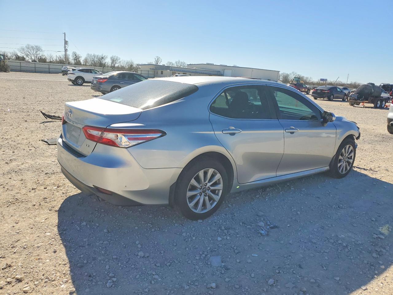 2018 TOYOTA CAMRY
