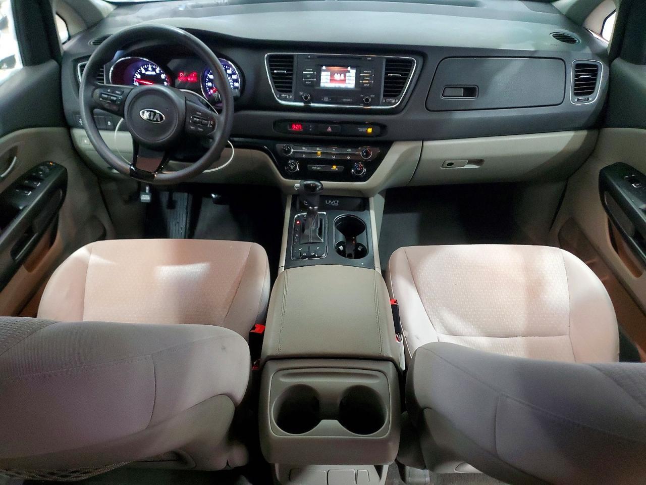 2016 KIA SEDONA