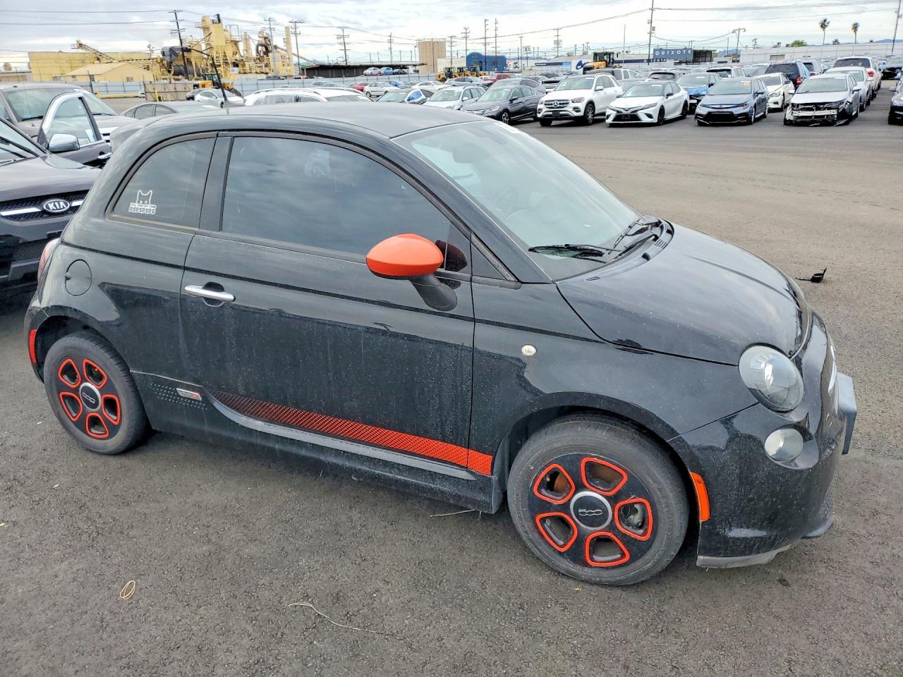 2016 FIAT 500