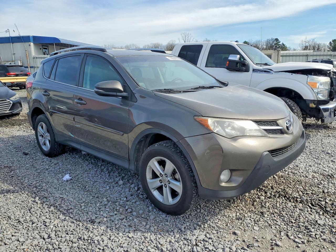 2014 TOYOTA RAV4