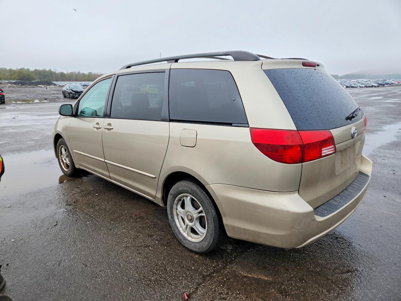 2005 TOYOTA SIENNA