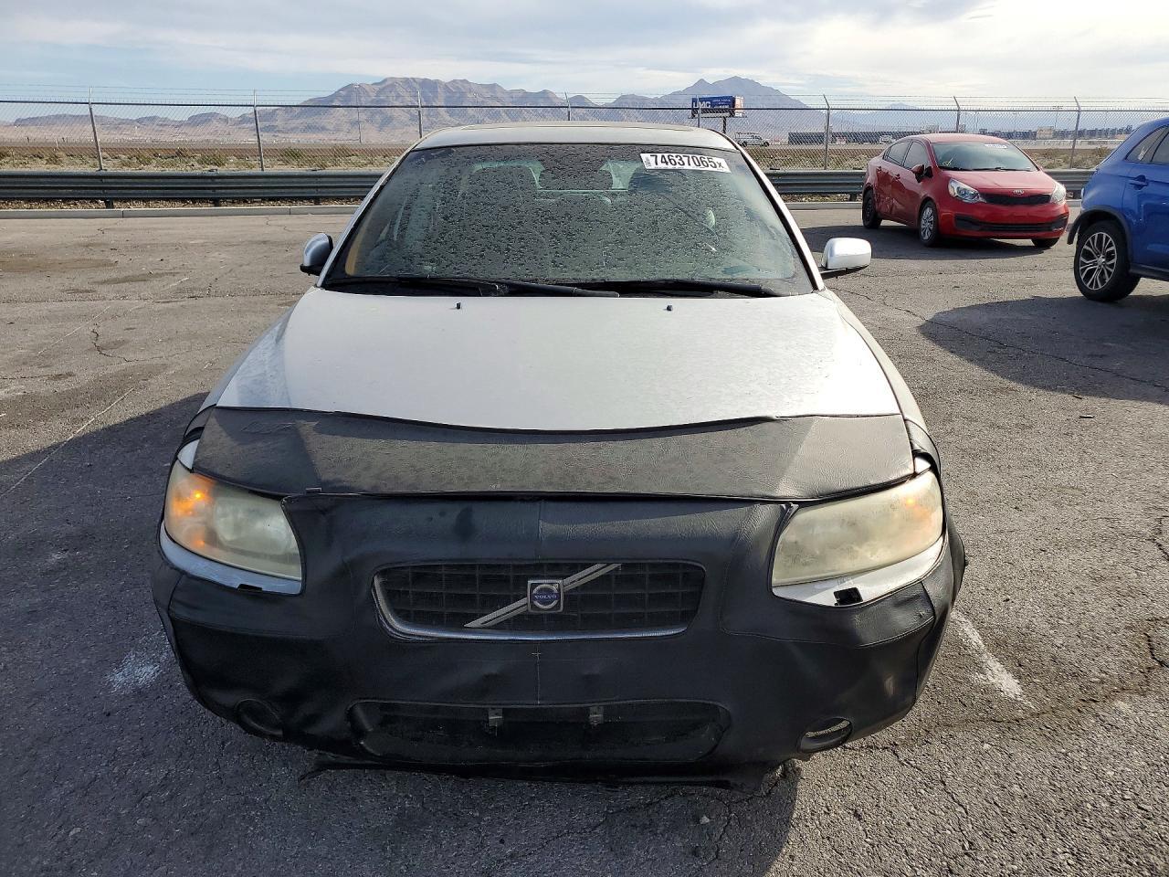 2006 VOLVO S60