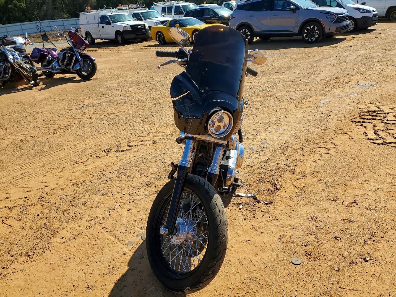 2014 HARLEY-DAVIDSON FXDC