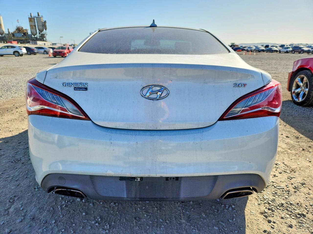 2013 HYUNDAI GENESIS