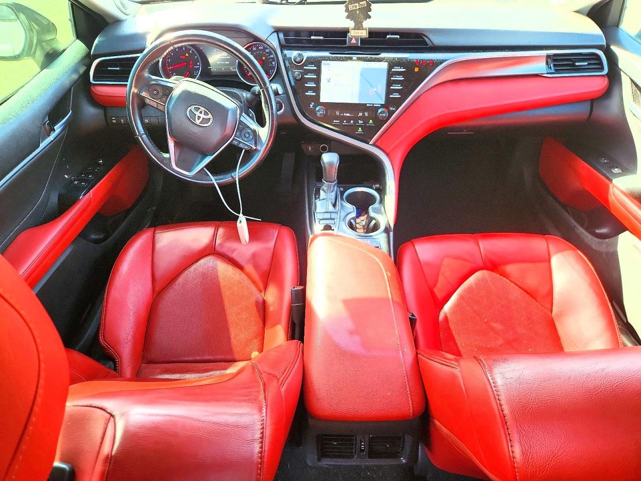 2018 TOYOTA CAMRY