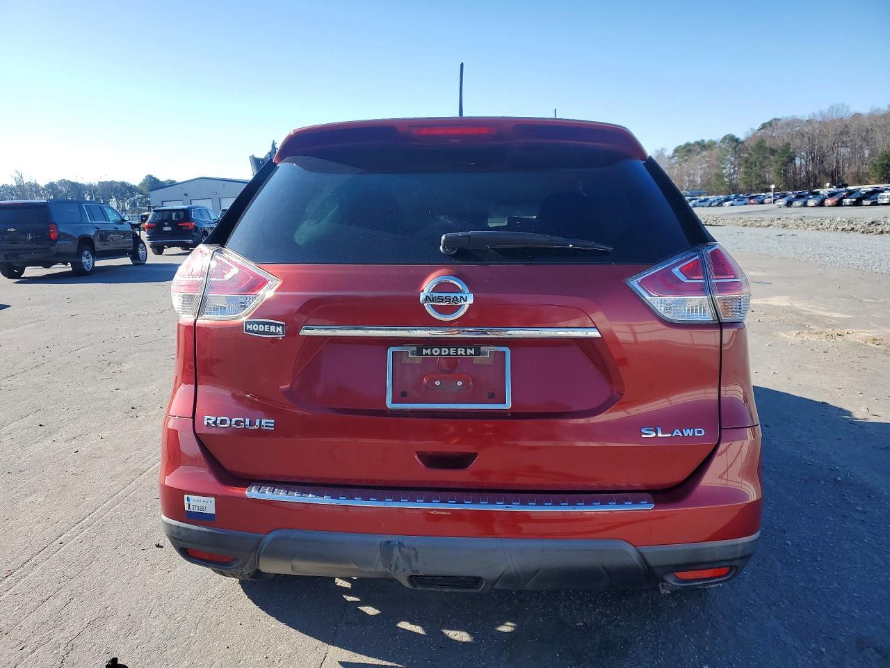 2016 NISSAN ROGUE