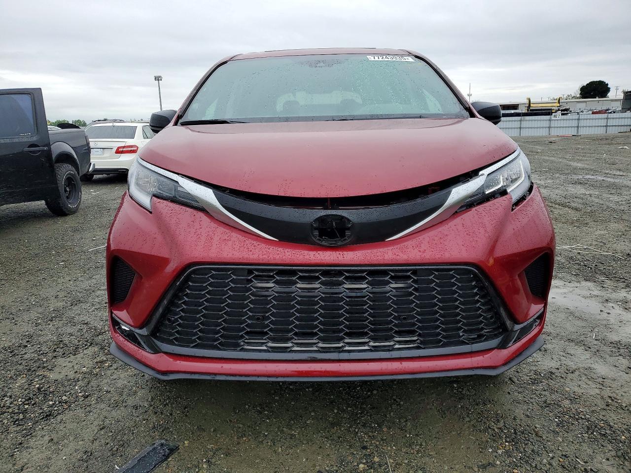 2023 TOYOTA SIENNA