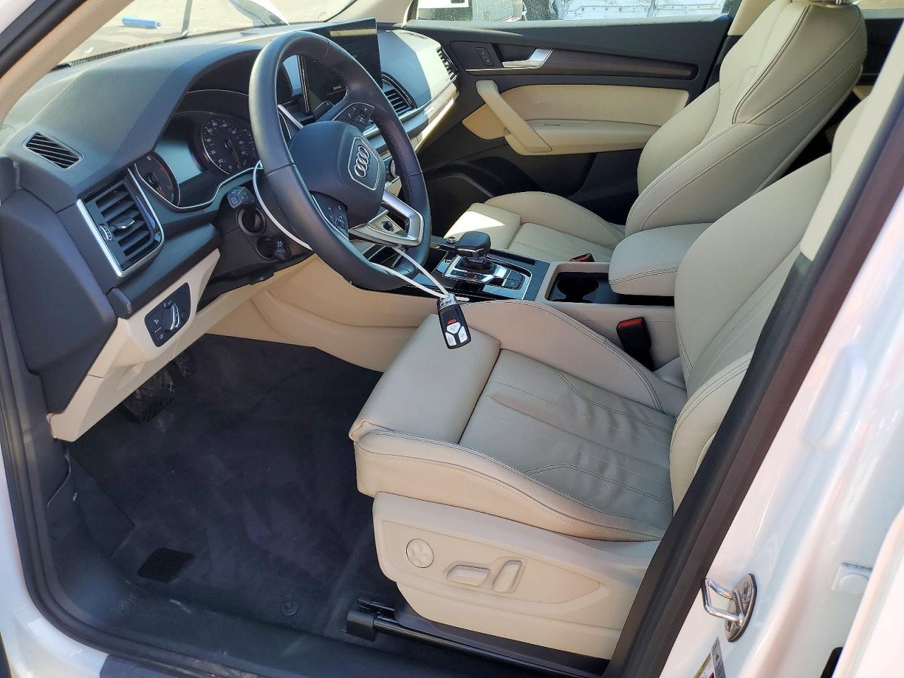 2024 AUDI Q5