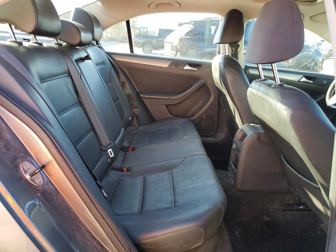 2014 VOLKSWAGEN JETTA