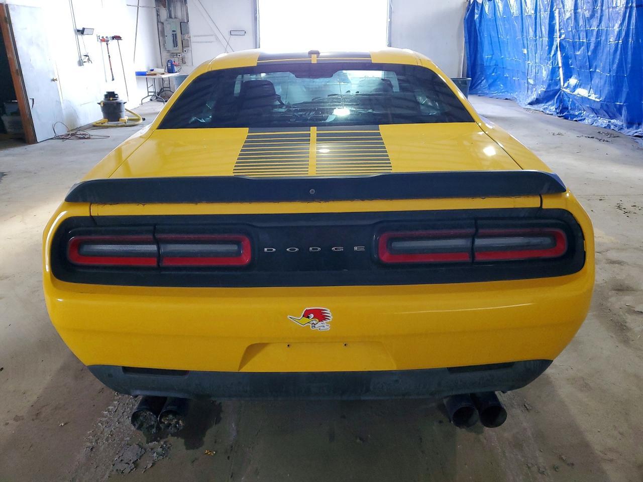 2017 DODGE Challenger