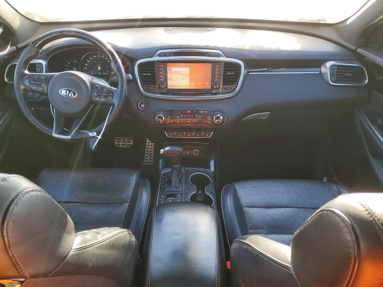 2017 KIA SORENTO