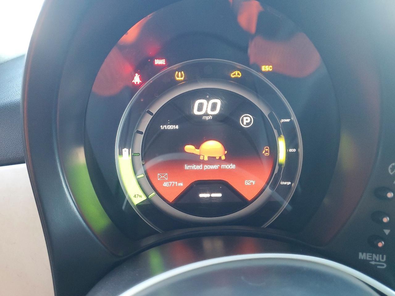 2015 FIAT 500
