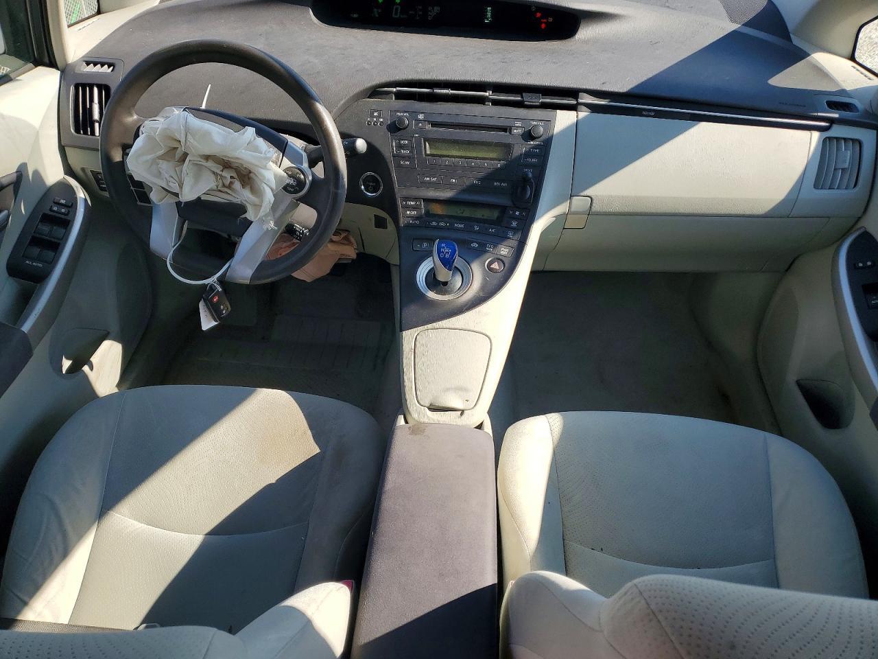 2010 TOYOTA PRIUS