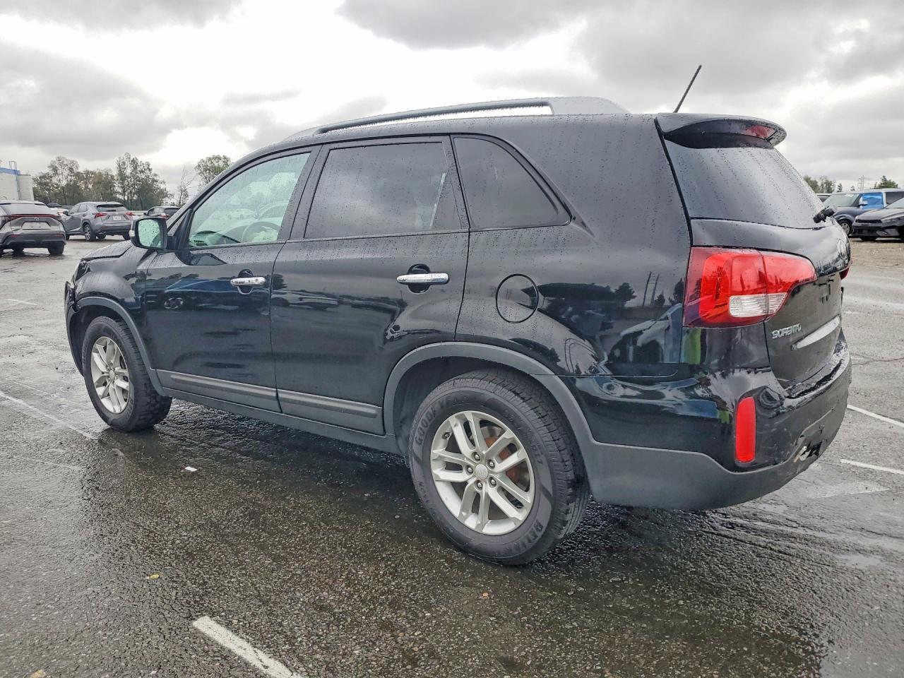 2014 KIA SORENTO