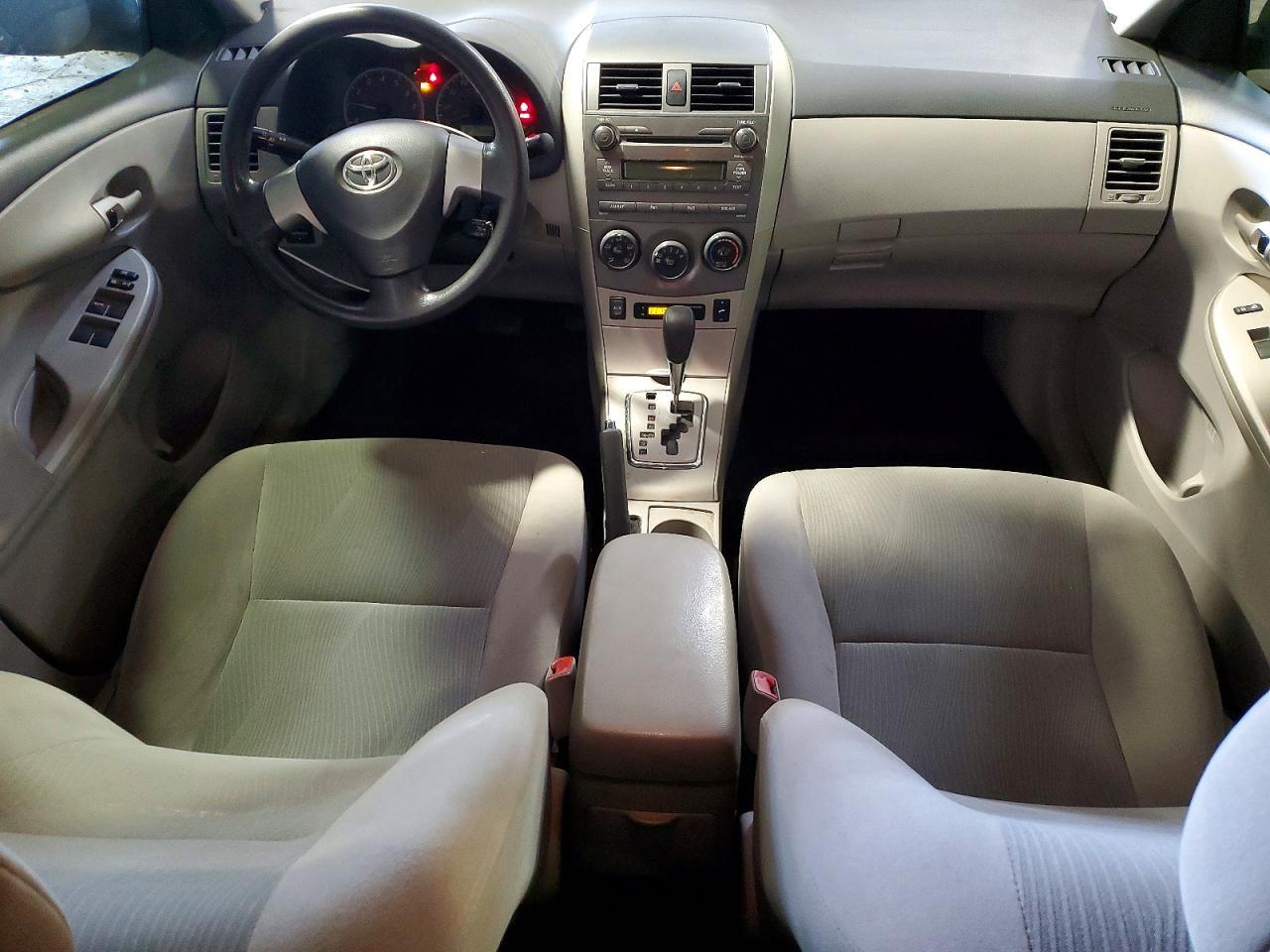 2011 TOYOTA COROLLA