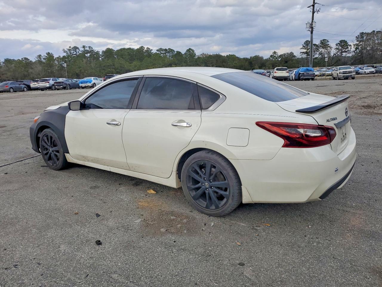 2017 NISSAN ALTIMA