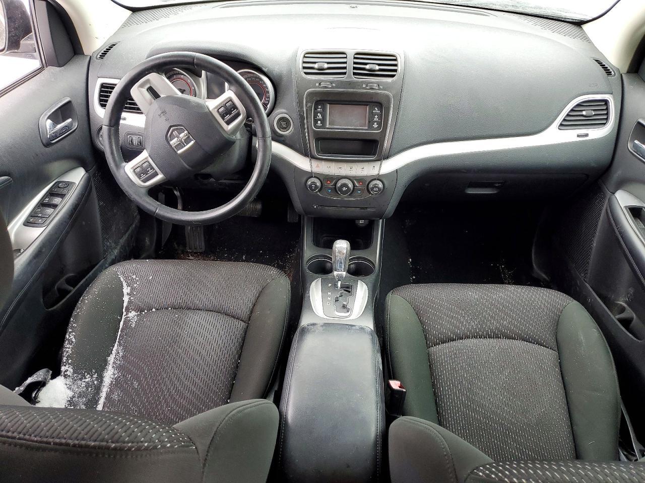 2011 DODGE JOURNEY