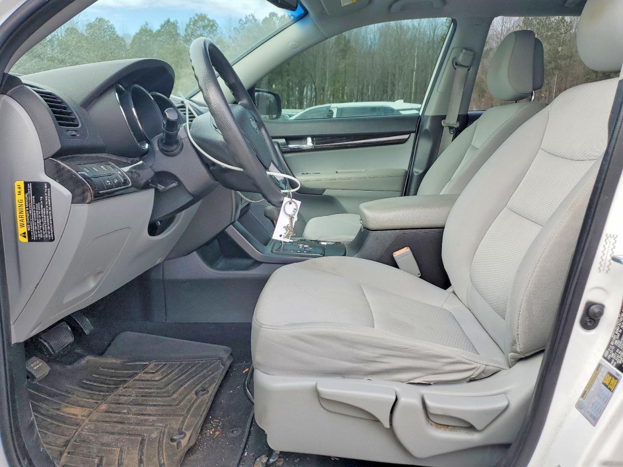 2011 KIA SORENTO