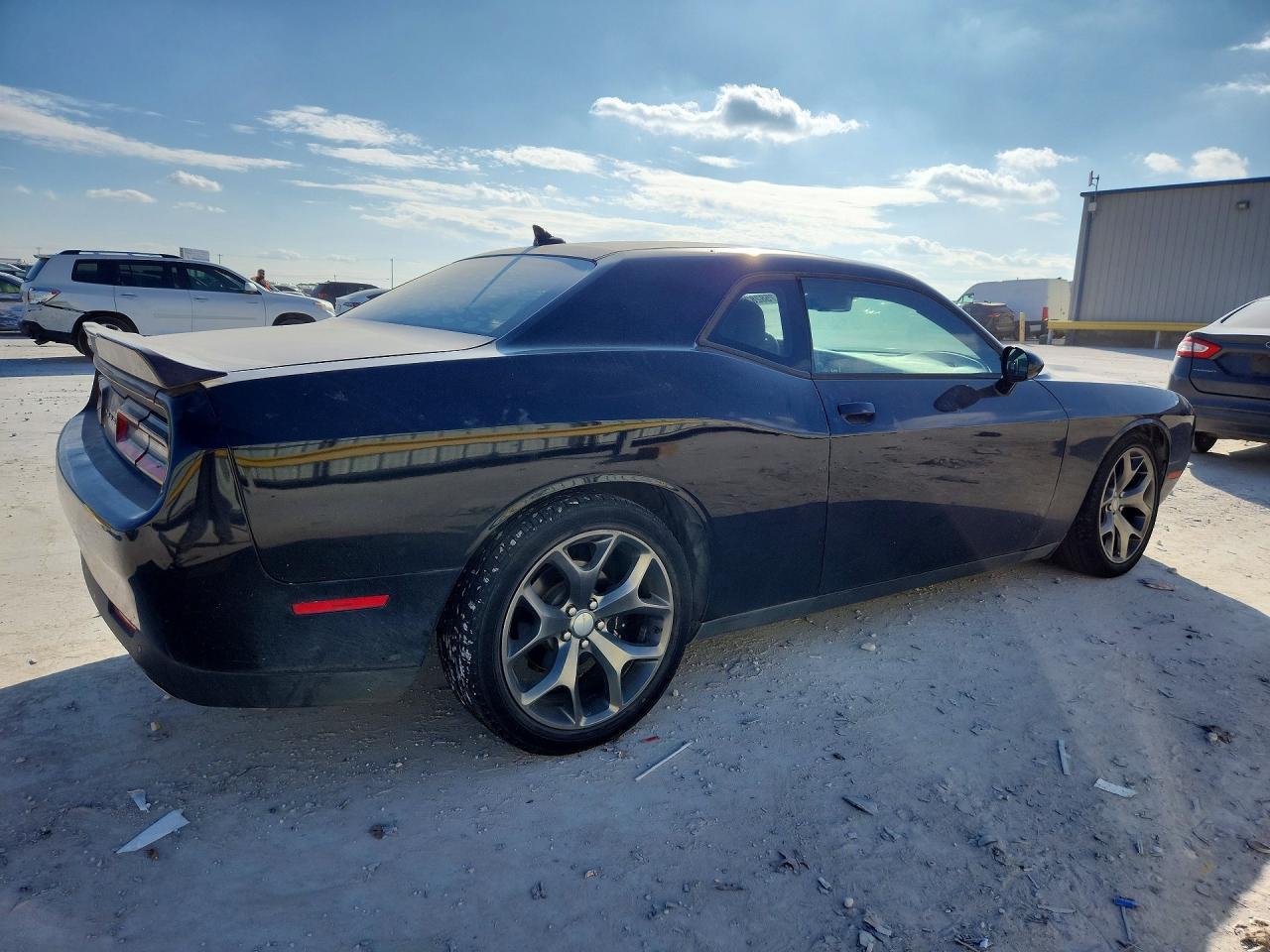 2016 DODGE Challenger